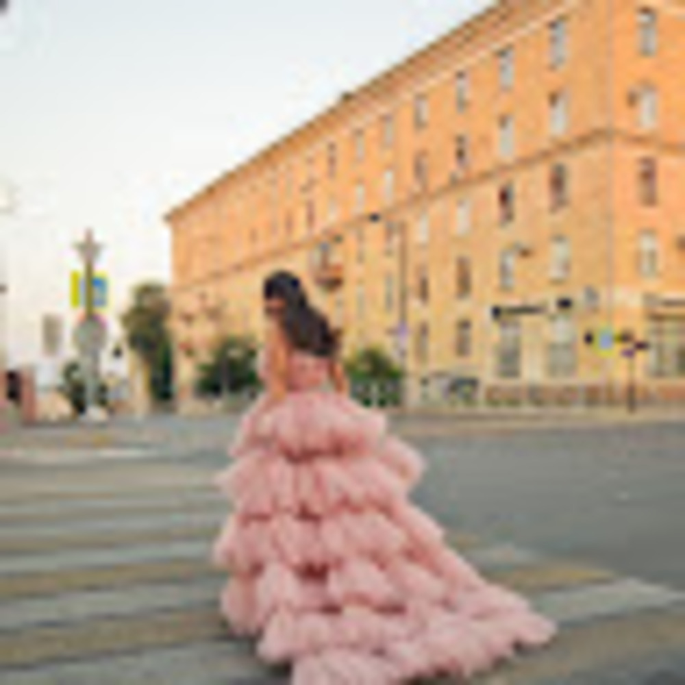 Meet your Posher, Diliara